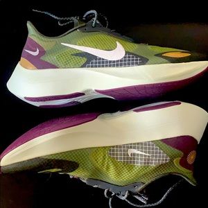 Nike Vapor Street Peg SP